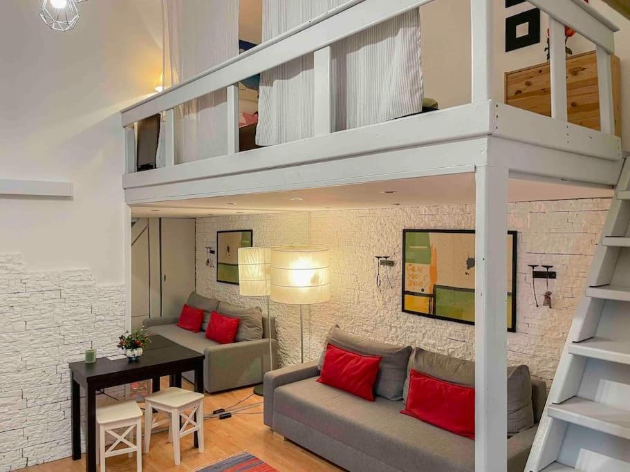 B15 Downtown Cosy Apartment บูดาเปสต์ ภายนอก รูปภาพ
